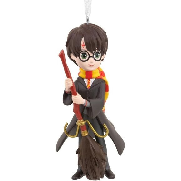 Hallmark Cards Harry Potter Stylized Resin Christmas Decorative Hanging Ornament - Picture 1 of 5